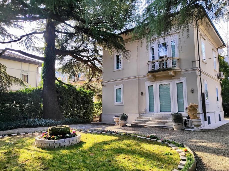Casa Valli Reggio Emilia Eksteriør billede