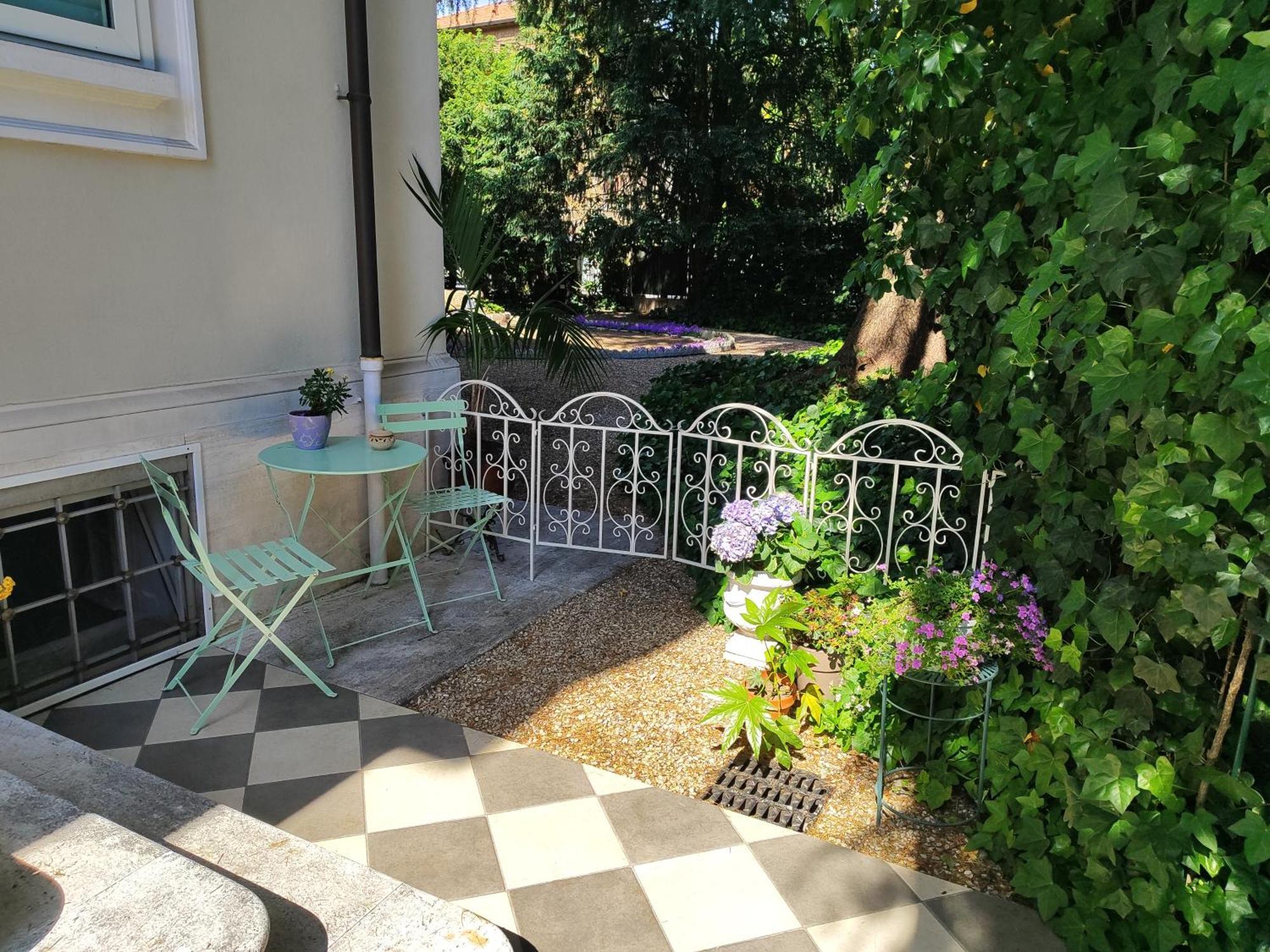 Casa Valli Reggio Emilia Eksteriør billede